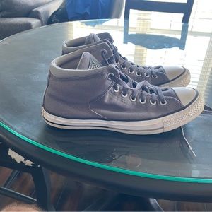 Women’s converse high top